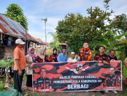 “Peduli Sesama” MPC Pemuda Pancasila Kab OKI Bagi Sembako Di HUT Ke 63