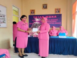 Ny. Ayu Dewa Arinata,Ketua Bhayangkari Cabang Merangin Laksanakan Kunker Ke Polsek di Luhak Enam Belas