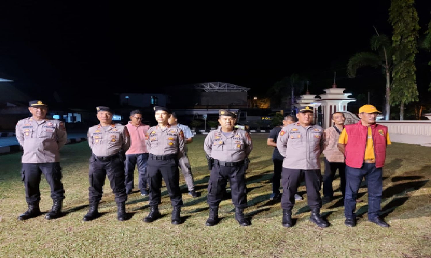 Kabag Ops Polres Merangin Pimpin Apel Ops PEKAT II SIGINJAI 2022 Malam Pertama