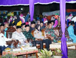 Pj.Bupati Tebo H.Aspan ST Dan Kapolres Tebo Akbp Fitria Mega.M.Psi.Psi Beserta Forkopimda Kab.Tebo Menghadiri Pembukaan MTQ Ke VI  Tingkat Rt  Di Lapangan Masjid Baitul Makmur Dusun Lingkar Nago Kec.Tebo Ilir