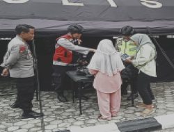 Kapolres Tinjau Langsung Pengamanan Ketat terhadap Warga Saat Melaksanakan Pelayanan Publik di Polres Merangin