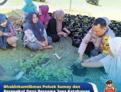 Bhabinkamtibmas Dan Perangkat Desa  Bersama Jaga Ketahanan Pangan