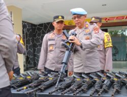 Antisipasi Penyalahgunaan, Wakapolres Sintang Pimpin Pengecekan Senjata Api