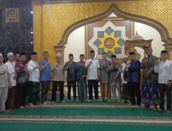 Dandim 0420/Sarko Letkol Inf Suyono, S.Sos Hadiri Safari Ramadhan & Sholat Tarawih di Masjid Nurul Iman Desa Sumber Agung