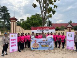 Berbagi Itu Keren ,,,,,Polsek Pelawan Singkut Kembali Berbagi Ratusan Takjil Kemasyarakat 