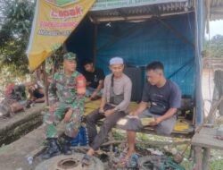 Menjelang Hari Raya Idul Fitri, Babinsa Laksanakan Komsos di Desa Jernang Baru