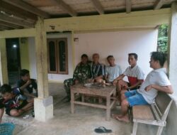 Babinsa Koramil 420-04 Pauh Melaksanakan komsos bersama Warga Binaannya