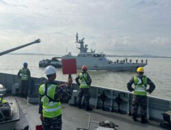 Tingkatkan Profesionalisme Prajurit, Unsur Lantamal I KRI Torani-860 dan KRI Clurit-641 Gelar Latihan Bersama di Area Operasi