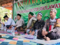 Bhabinkamtibmas Polsek Pulau Panggung Hadiri Pengajian Akbar di Air Naningan