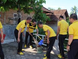 Polres Tanggamus Gelar Bakti Sosial Religi Sambut Hari Bhayangkara Ke-79 di Masjid Jami’ Barokatus Solihin