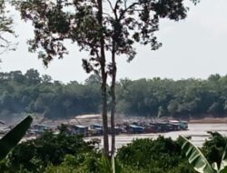 Hitungan Menit Dari Pantauan Polsek Sintang Kota, Warga Soroti : Siapapun Kapolres Sintang Tak Akan Genah Hentikan PETI di DAS Kapuas Mengkurai Sintang