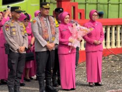 Kunjungan Kerja Kapolres dan Ketua Bhayangkari Cabang Polres Sarolangun ke Polsek Pauh dan Polsek Mandiangin