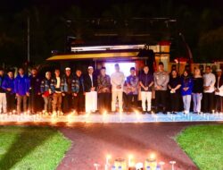 Puluhan Ojol Gelar Aksi Nyalakan Lilin di Mapolres Bersama Forkopimda Kabupaten Sarolangun.