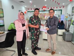 Pegadaian Kanwil VIII Jakarta 1 Berbagi Emas Di Hari Pelanggan Nasional 2025