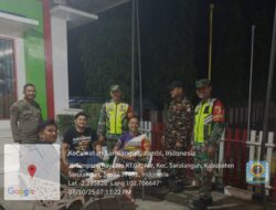 Komsos Malam Koramil 420-04 Sarolangun Patroli serta Edukasi Warga Tentang Keamanan Lingkungan 