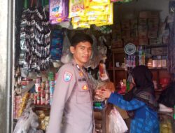 Bhabinkamtibmas Polsek Gunungkencana Sambang Warga Desa Gunungkencana dan Sampaikan Pesan Kamtibmas