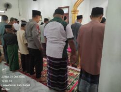 Kapolsek Leuwidamar Polres Lebak IPTU Tjik Denmark Laksanakan kegiatan Sholat Jum’at keliling (Jumling)
