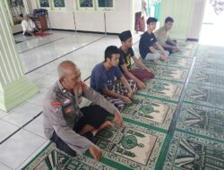 Polsek Rangkasbitung Polres Lebak Melaksanakan Giat Sholat Jumat Keliling di Masjid Al-Huda