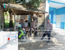 Anggota Polsek Rangkasbitung Polres Lebak Patroli Dialogis Temui Warga Desa Binaan di Jalan Prof.Dr.Ir.Soetami