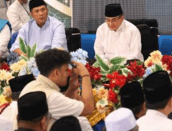 Ismeth Abdullah Hadir Duduk di Samping Kapolda Kepri