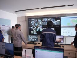 Wakapolda Banten Cek Situasi Pelabuhan Merak Melalui Pantauan CCTV