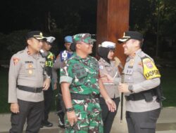 Apel Siaga Malam Tahun Baru 2026, Sinergitas TNI – Polri Jamin Keamanan Kabupaten Blitar