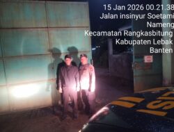 Anggota Piket Polsek Rangkasbitung Polres Lebak Giat Patroli Dialogis Temui Security Ke Tempat Penggemukan Sapi Potong