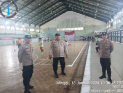 Personil Polsek Rangkasbitung Polres Lebak Giat Patroli Ke Gor Ona Rangkasbitung Temui Peserta Futsal Sampaikan Pesan Kamtibmas.