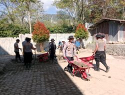 Polres Bener Meriah Gelar Bakti Sosial di Masjid Syuhada, Bersihkan Sisa Longsor Pasca Banjir Bandang