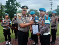 Polres Sarolangun Gelar Upacara Pemberian Penghargaan Kepada Personil Yang Berhasil Ungkap Kasus Ganja 40Kg.