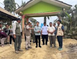 Tinjau SMPN 1 Karang Baru, Wapres Pastikan Pembelajaran Tetap Berjalan Pascabencana Banjir