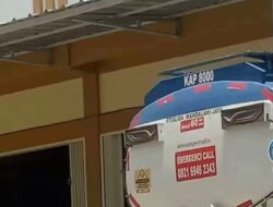 DI JALAN P .TIRTAYASA SUKABUMI KEC SUKABUMI KOTA BANDAR LAMPUNG DIDUGA DIBELAKANG RUKO ADA AKTIFITAS DAN MENGOPLOS BBM BERSUBSIDI WARGA MINTA KAPOLDA LAMPUNG MENINDAK TEGAS !!