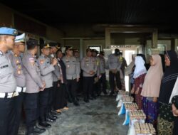Sentuhan Jumat Berkah, Polres Aceh Tengah Salurkan Bantuan Sembako untuk Warga Lot Kala Kebayakan