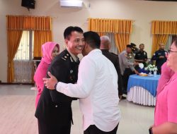 Kompol Oding Ardi Resmi Purna Bhakti, Polres Melawi Gelar Wisuda di Aula Tri Brata