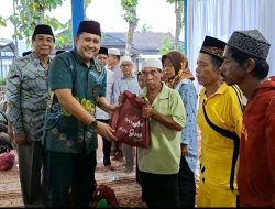 Bupati M. Syukur: Bapak dan Ibu Pahlawannya, Jangan Bilang Orang Ya, Besok Sudah Gajian