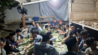 Pererat Silaturahmi, Ormas Jarum Korcam Cikulur Gelar Bukber Bersama Pengurus dan Kordes