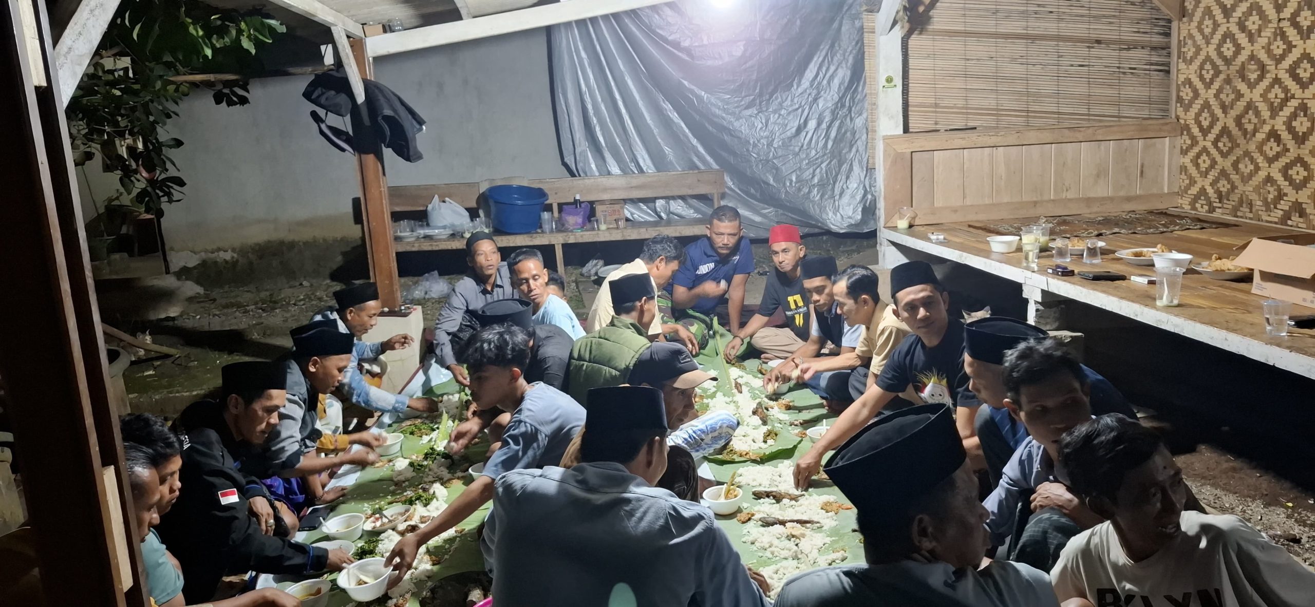 Pererat Silaturahmi, Ormas Jarum Korcam Cikulur Gelar Bukber Bersama Pengurus dan Kordes
