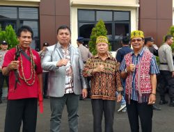 Drama Hukum Di PN Sintang: Kasus Kontrak Dipidanakan, Kuasa Hukum Bereaksi & Ritual Adat Mengiri