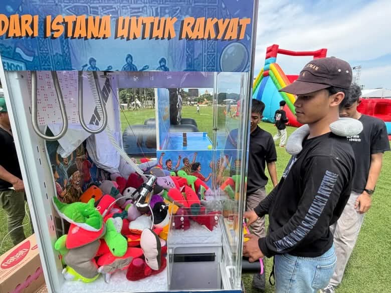 Presiden Prabowo Gelar Bazar Rakyat di Monas, Ajak Warga Rayakan Idulfitri dalam Kebersamaan