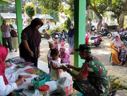 Percepat Penurunan Stunting di Wonodadi, Babinsa Salam Aktif Dampingi Posyandu