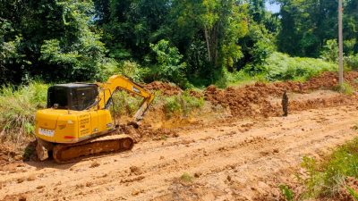 Drainase Sepanjang 300 Meter Dititik Perbaikan Jalan Mulai Dikerjakan Satgas TMMD ke 128 Kodim 0420/Sarko  