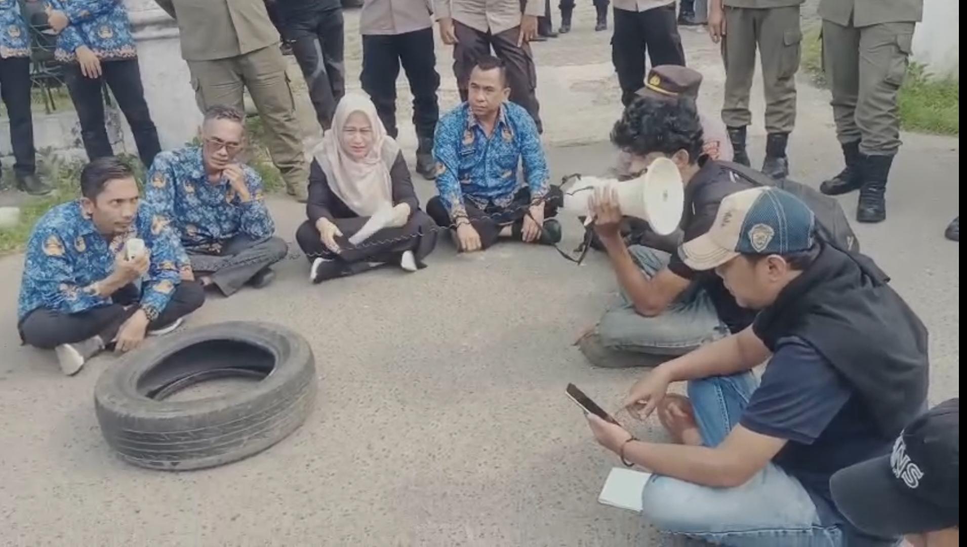 IMC Desak Transparansi dan Efisiensi Anggaran di Lingkungan Diskominfo-SP Kabupaten Lebak, Tekan Pembatalan Proyek Pengadaan Kalender