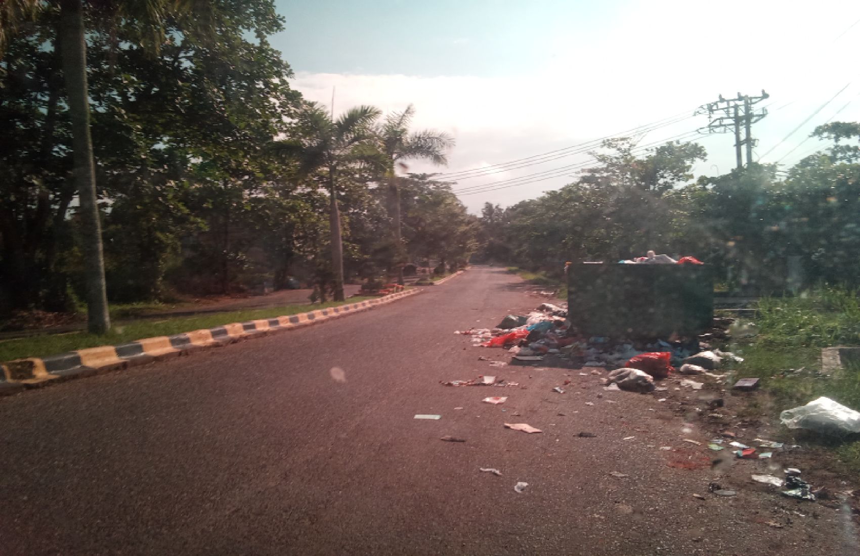 Kesadaran Sebagian Masyarakat akan Kebersihan sangat Kurang, HOOKROLL tidak di manfaatkan semestinya