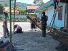 Wujud Kepedulian Babinsa, Koptu Serikandi Laksanakan Komsos Bantu Warga Siapkan Acara Pesta