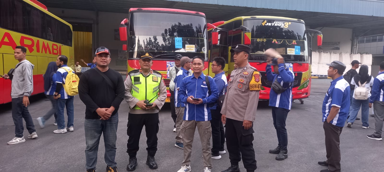 Ribuan Buruh Berangkat ke Jakarta, Polda Banten Lakukan Pengamanan