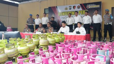 Polresta Sidoarjo Ungkap Sindikat Elpiji Oplosan di Rumah Kontrakan