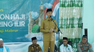 164 Calon Haji Kloter 10 Diberangkatkan, Bupati Pesan Kesiapan Fisik dan Kebersamaan