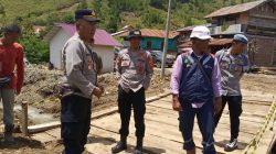 Polsek Bintang Aceh Tengah Amankan Perbaikan Jembatan Darurat di Bale Nosar Pasca Longsor