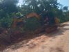 Satgas TMMD ke 128 Kodim 0420/Sarko Lanjutkan Pembuatan Saluran Drainase di Sasaran Jalan Utama 