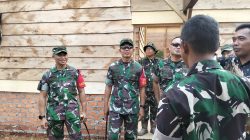 Danrem 042/Gapu Tinjau Pembangunan RLH, Rumah Bapak Lukman Warga Desa Seko Besar